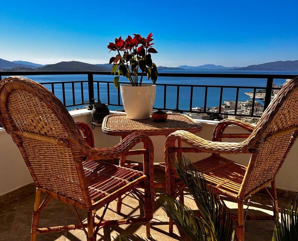 Teuta- Luxury Penthouse 200M2 Apartment Sarande Luaran gambar